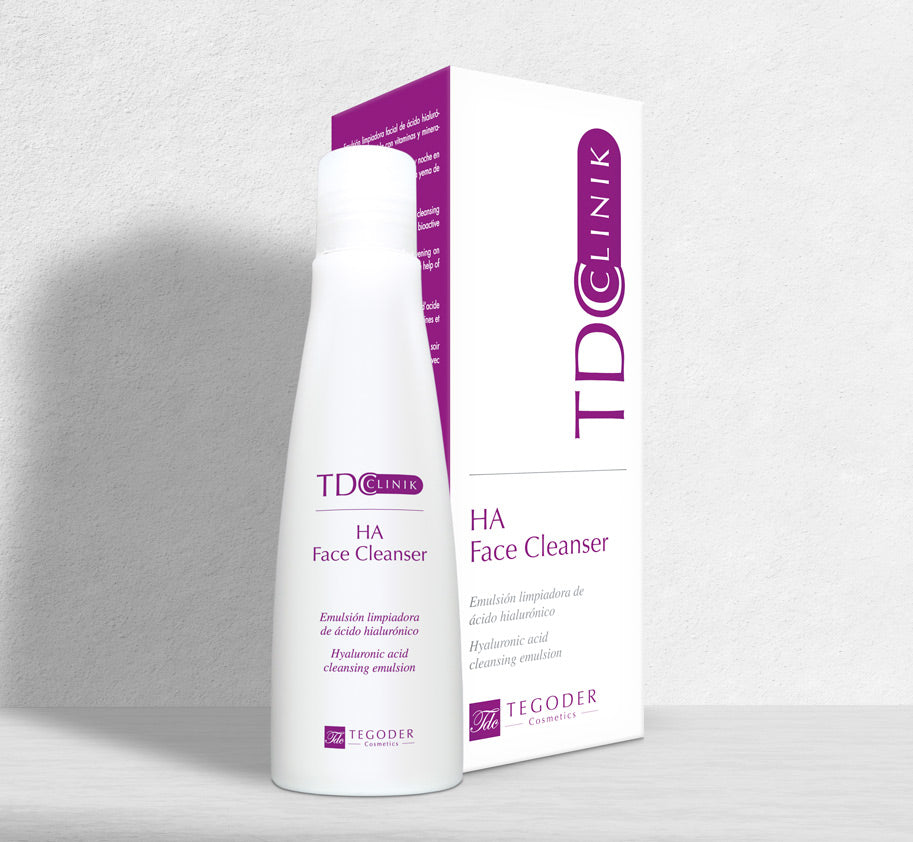 HA FACE CLEANSER